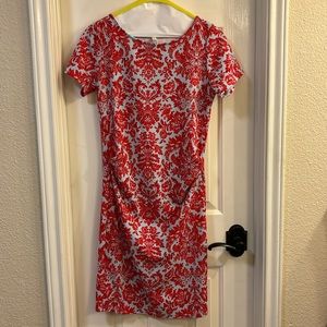 Floral patterned maternity dress